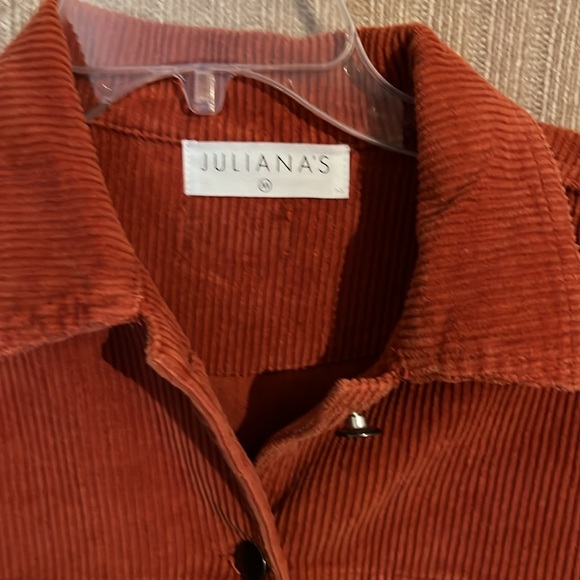 Juliana’s corduroy Jacket - Picture 2 of 6